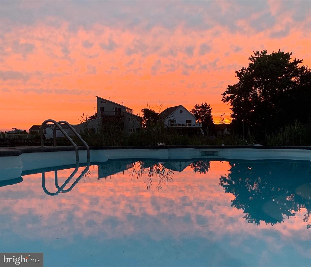 33 West Delaware Drive Little Egg Harbor, NJ 08087 - Photo 4 of 47