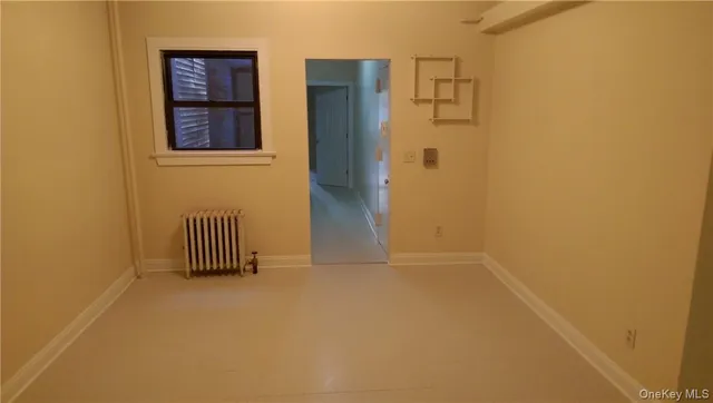 $1,525 | 222 Buena Vista Avenue, Unit 1R, Yonkers, NY 10701