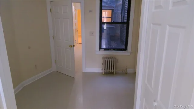 $1,525 | 222 Buena Vista Avenue, Unit 1R, Yonkers, NY 10701