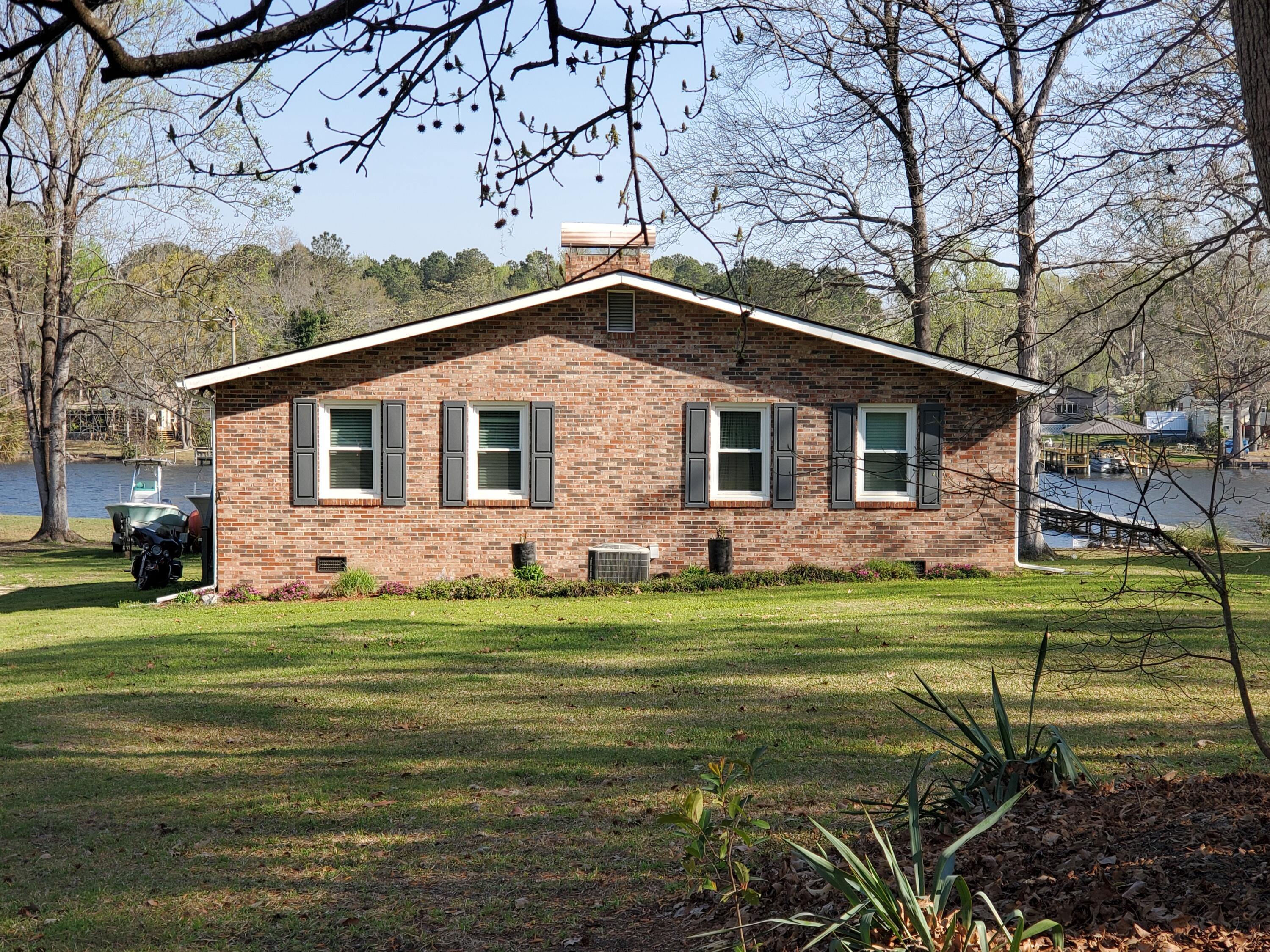 2046 James Loop Road Manning, SC 29102 - Photo 14 of 48 STREET VIEW