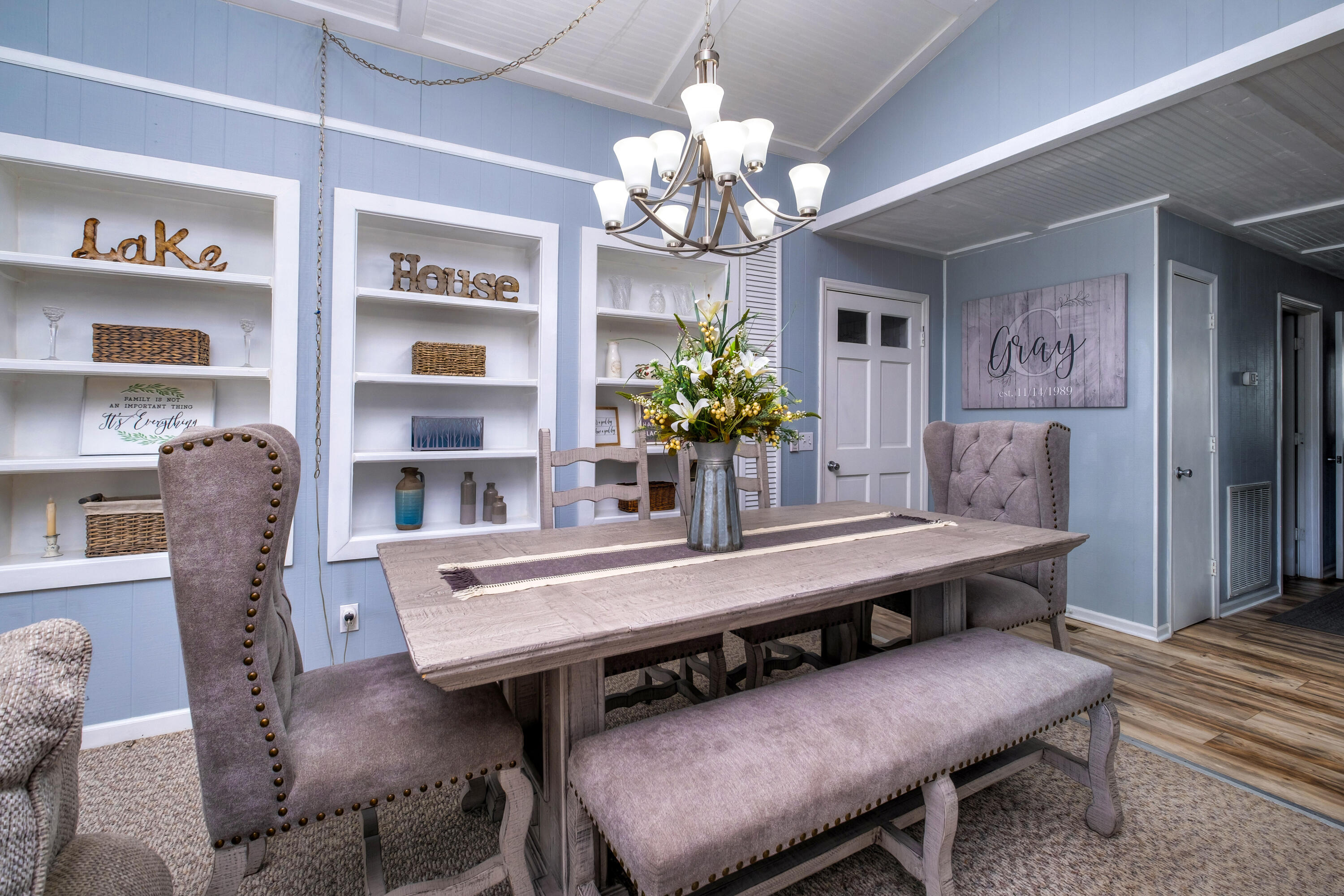 2046 James Loop Road Manning, SC 29102 - Photo 30 of 48 DINING AREA