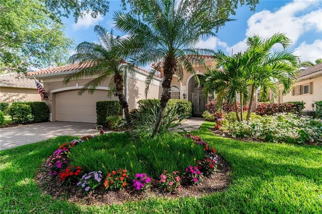 $940,000 | 6806 Bent Grass Drive, Naples, FL 34113