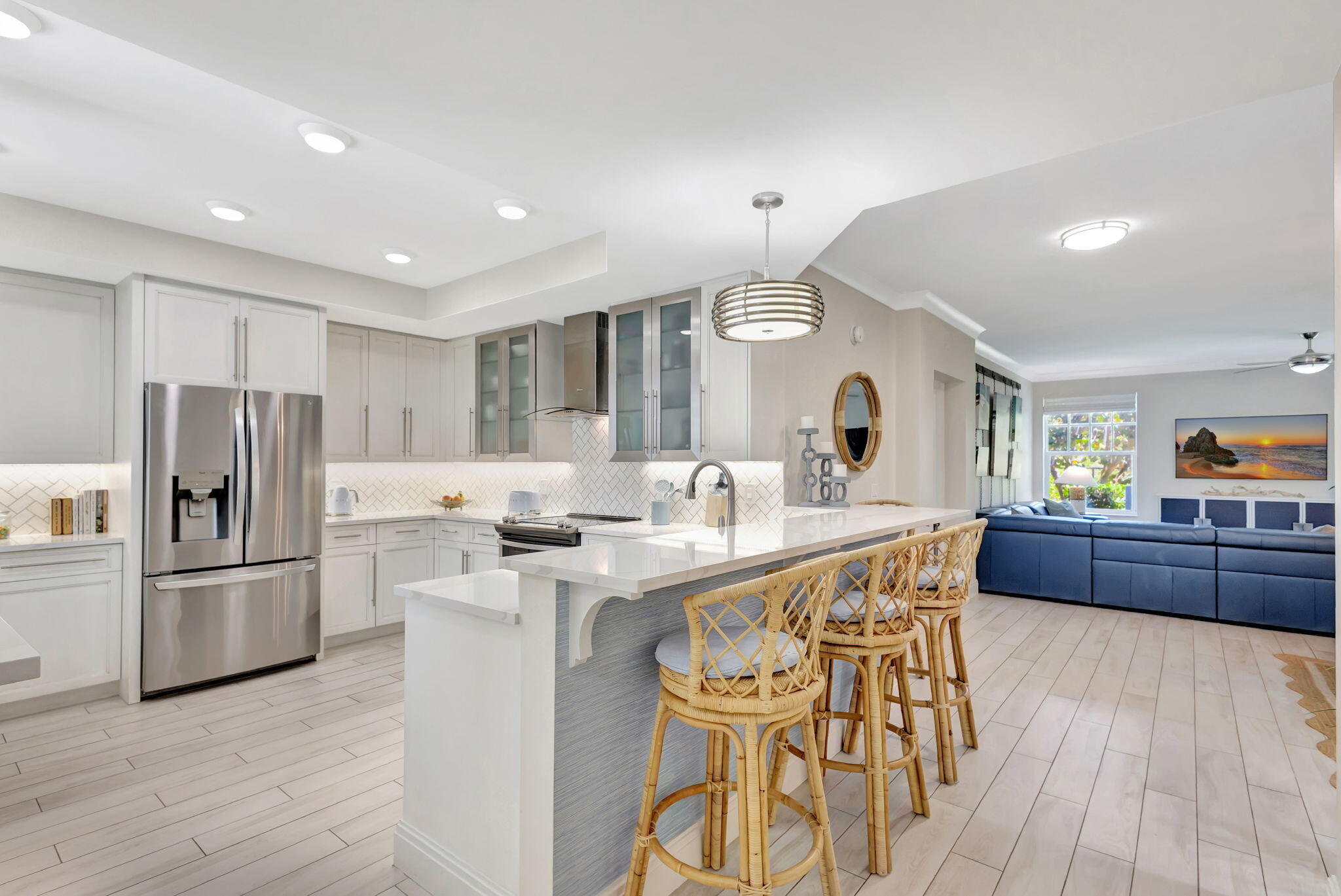 204 Mainsail Circle Jupiter, FL 33477 - Photo 2 of 60 Kitchen Breakfast Bar