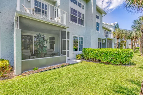 $1,327,000 | 204 Mainsail Circle, Jupiter, FL 33477