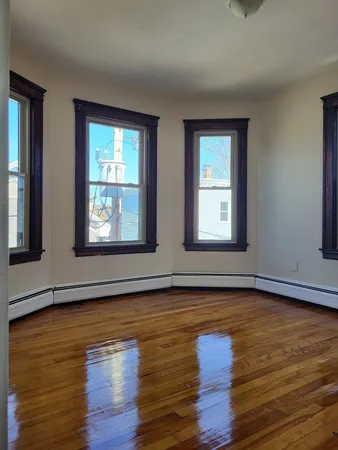 $1,550 | 74 Pecker Street, Unit 302, Haverhill, MA 01830