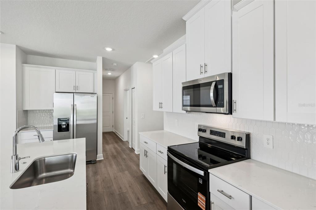 2300 Hen Road Minneola, FL 34715 - Photo 13 of 34