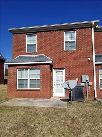 $1,999 | 7712 Autry Circle, Unit 301, Douglasville, GA 30134