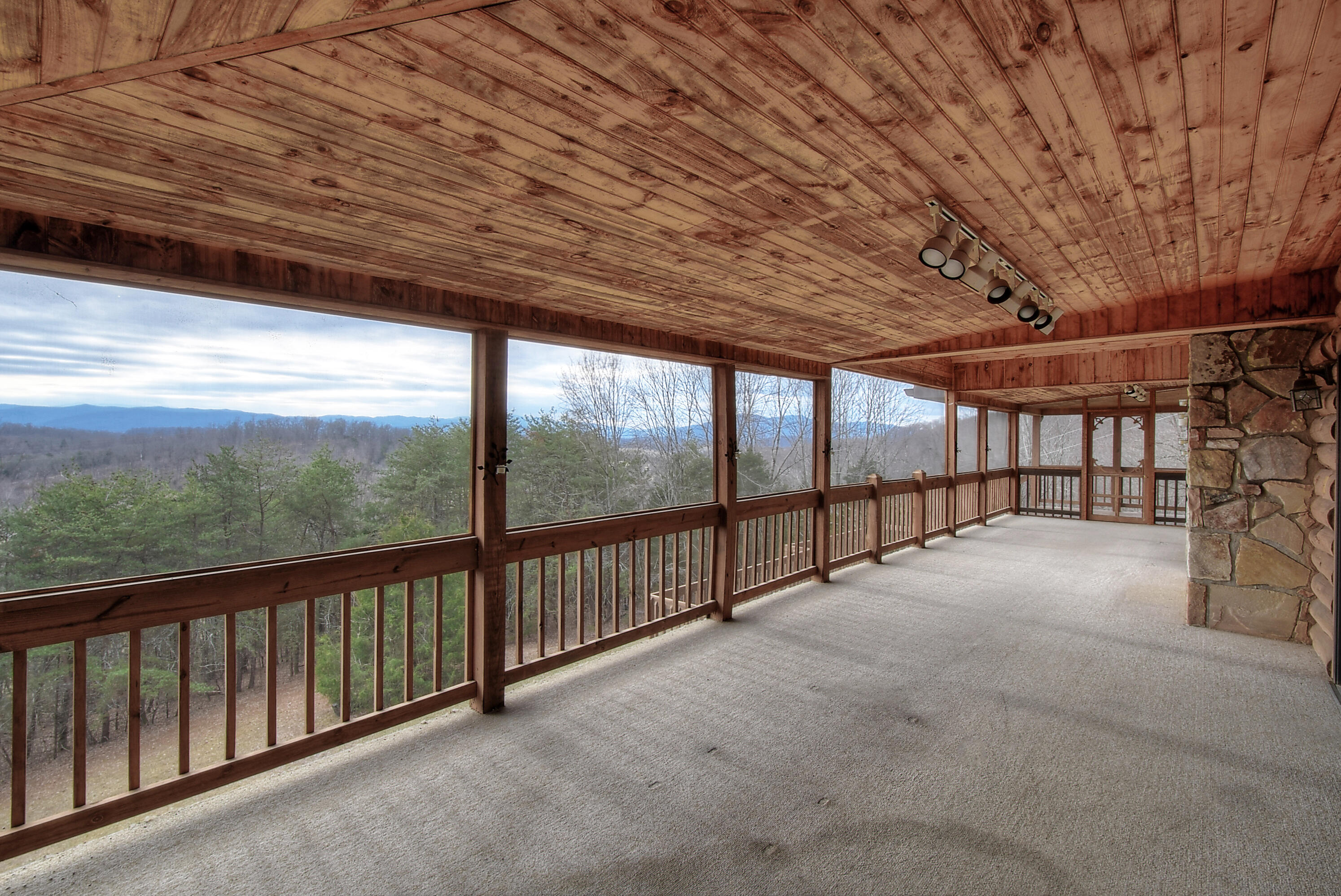 303 Dalewood Road Johnson City, TN 37601 - Photo 13 of 100 13