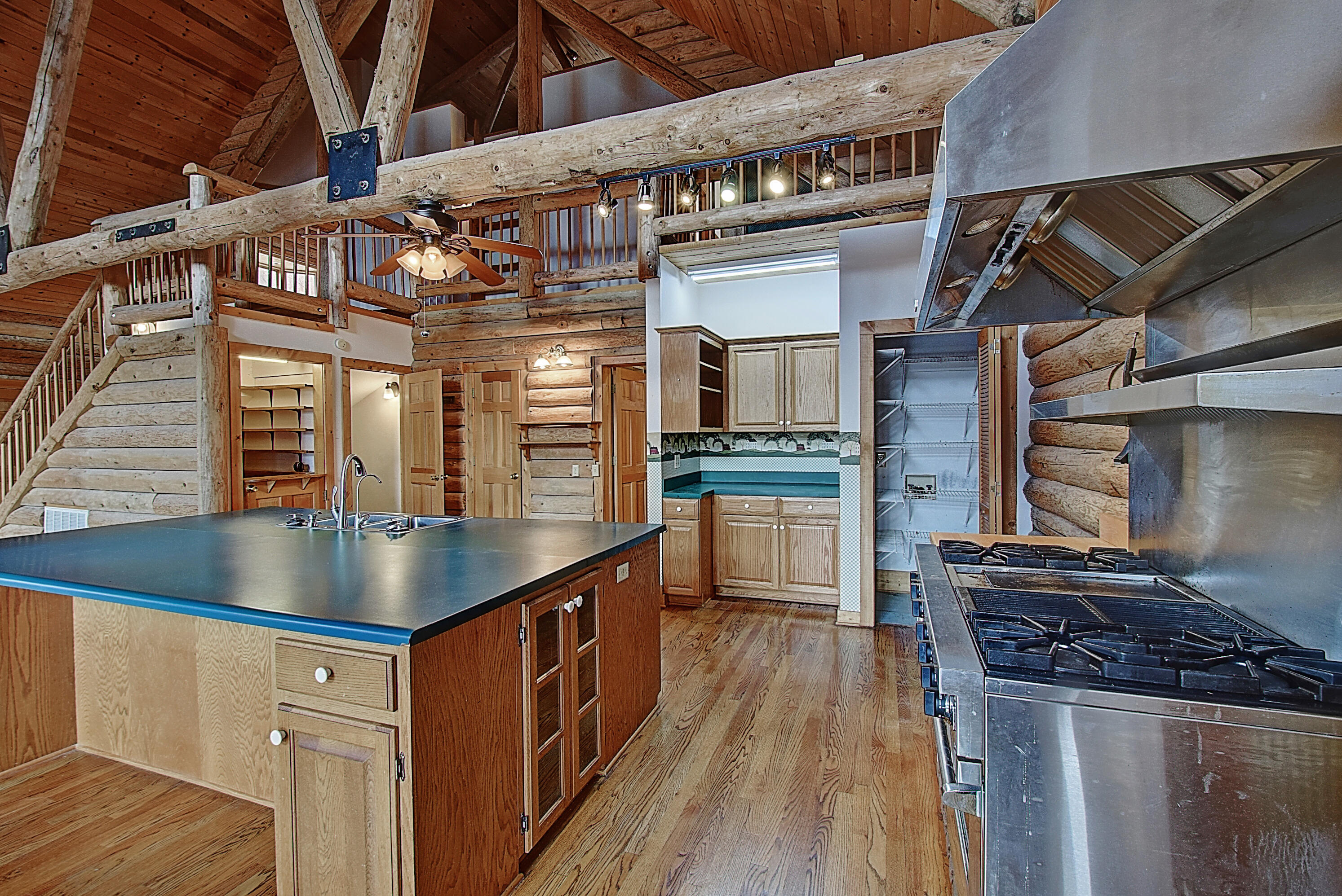 303 Dalewood Road Johnson City, TN 37601 - Photo 24 of 100 DSC_0064And8more