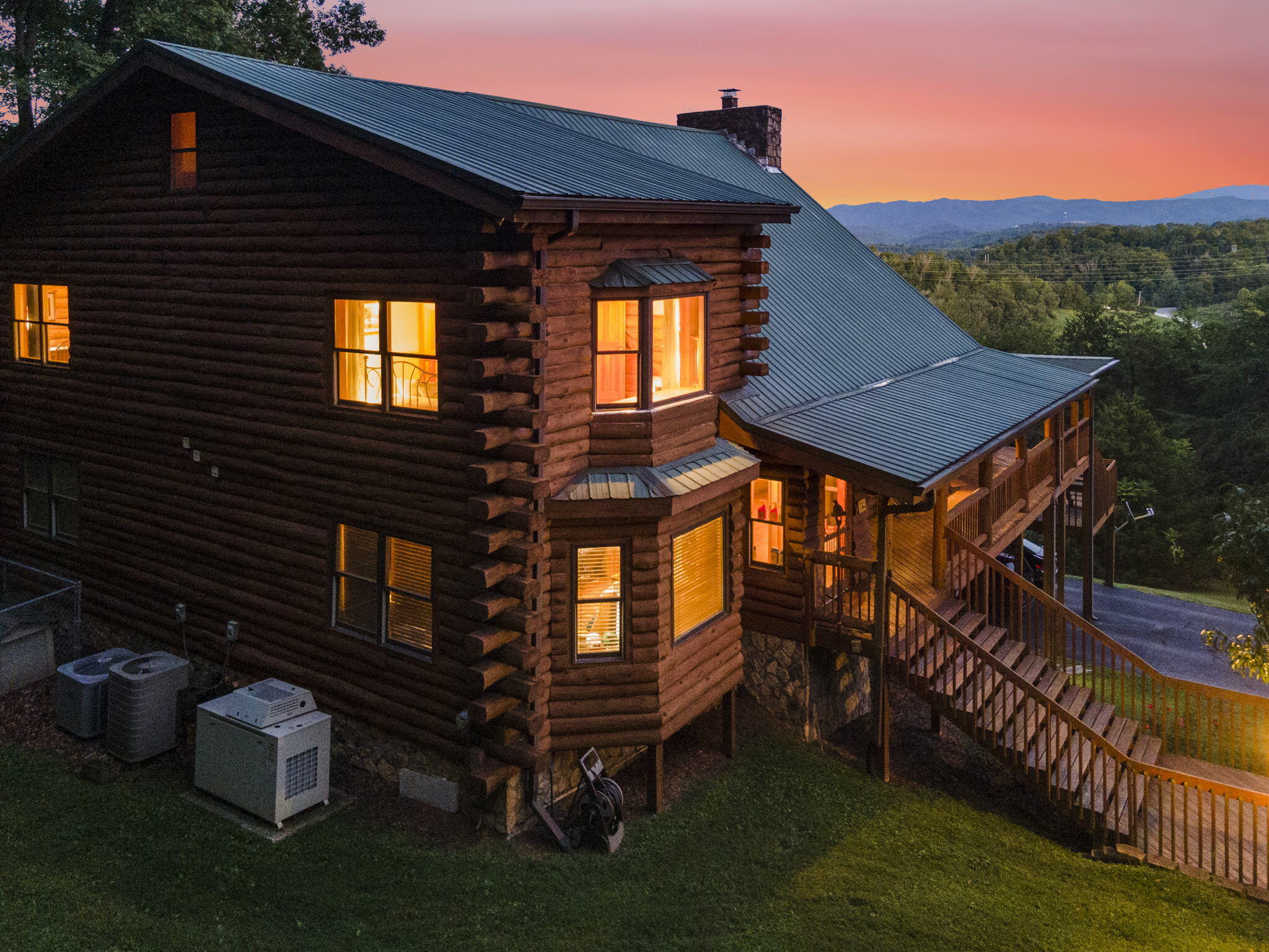 303 Dalewood Road Johnson City, TN 37601 - Photo 77 of 100 5-web-or-mls-DJI_0233