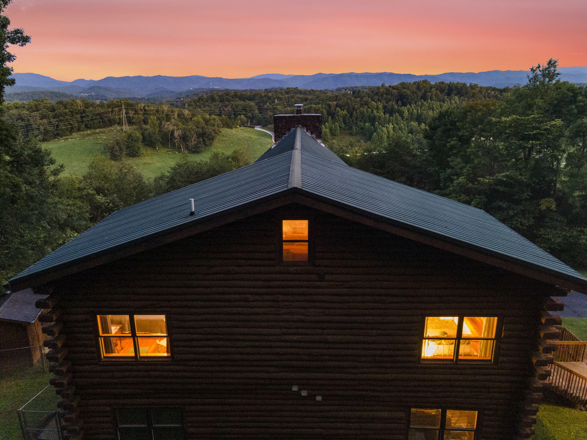 303 Dalewood Road Johnson City, TN 37601 - Photo 78 of 100 6-web-or-mls-DJI_0238