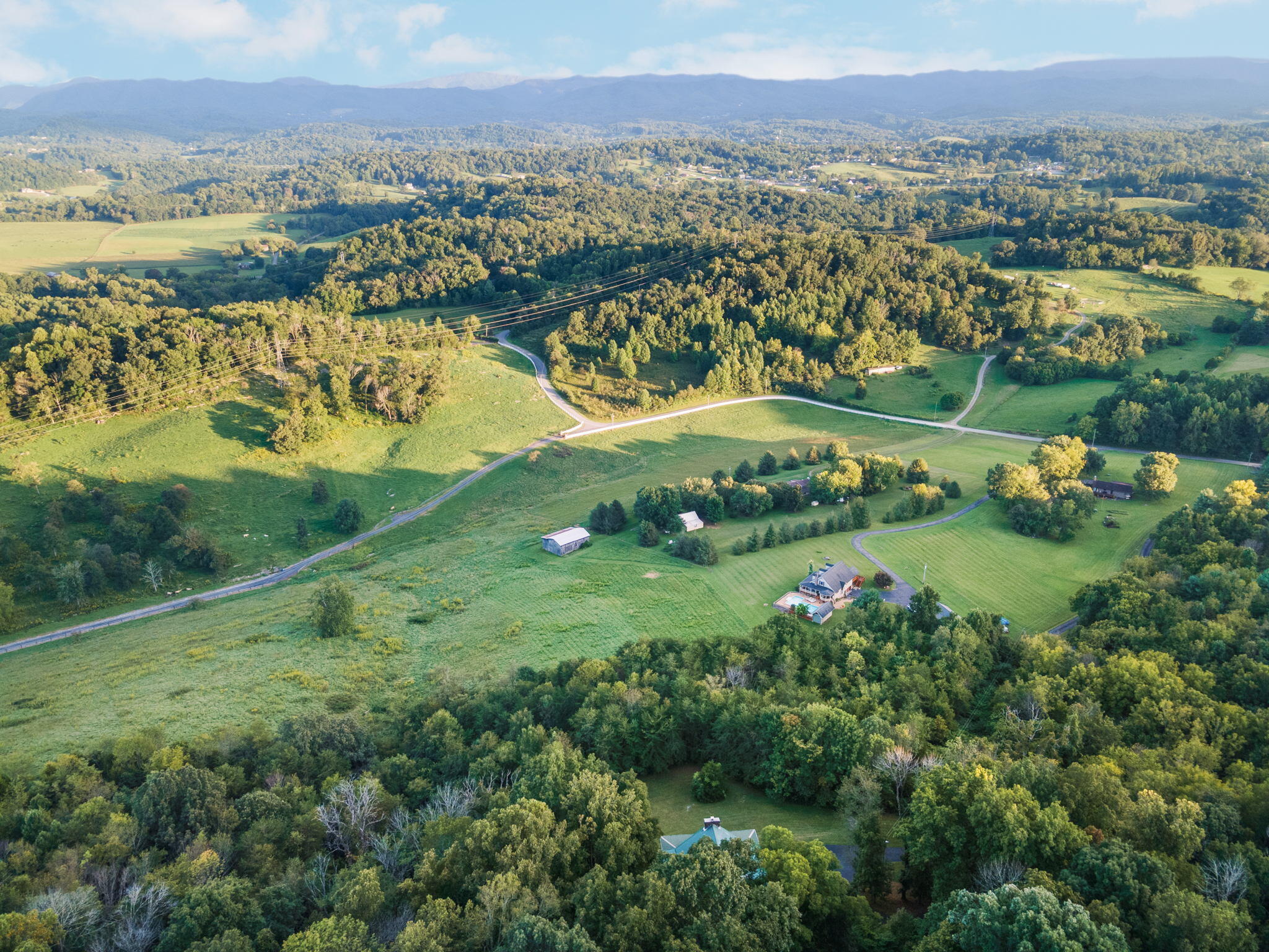 303 Dalewood Road Johnson City, TN 37601 - Photo 85 of 100 13-web-or-mls-DJI_0208