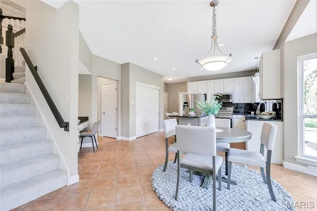 $725,000 | 16804 Lansbrooke Court, Chesterfield, MO 63005