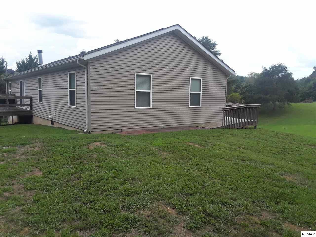 2819 Mary Ridge Farm Road Sevierville, TN 37862 - Photo 4 of 31 Gallery Image 4