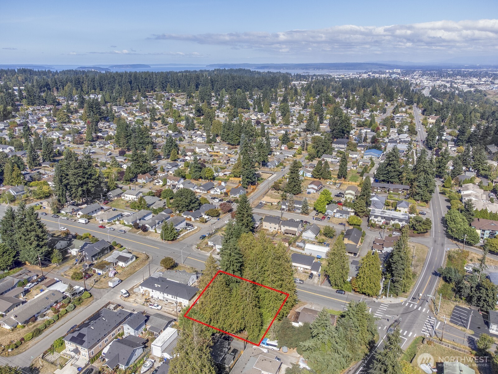 2324 Madison Street Everett, WA 98203 - Photo 4 of 12 Gallery Image 4