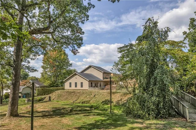 $375,000 | 4702 40th Avenue, New Brighton, PA 15066