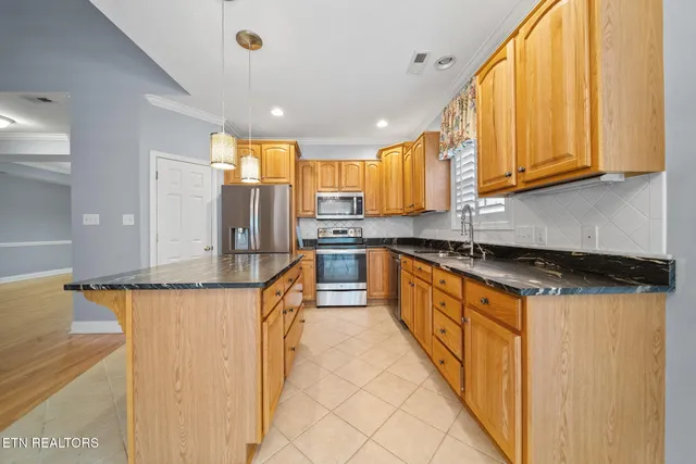 $599,900 | 7608 Charmwood Way, Knoxville, TN 37938