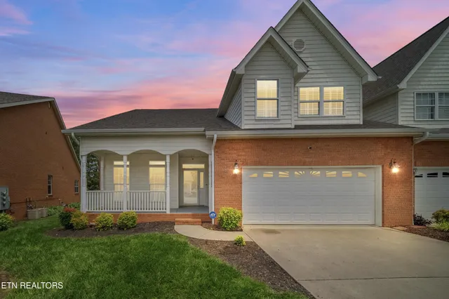 $599,900 | 7608 Charmwood Way, Knoxville, TN 37938