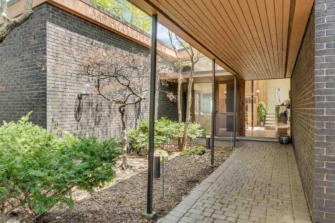 735 Lake Shore Road Grosse Pointe Shores, MI 48236 - Photo 60 of 98