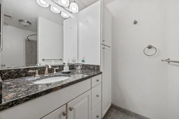 $1,900 | 19907 Lions Gate Drive, Humble, TX 77338