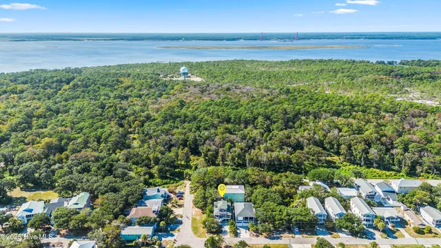 $979,000 | 642 South 4th Avenue, Kure Beach, NC 28449