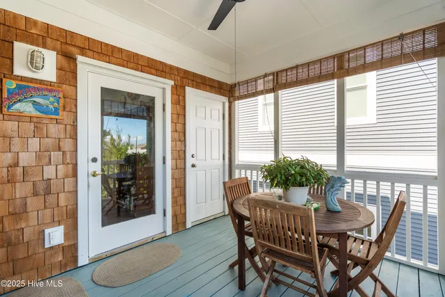 $979,000 | 642 South 4th Avenue, Kure Beach, NC 28449