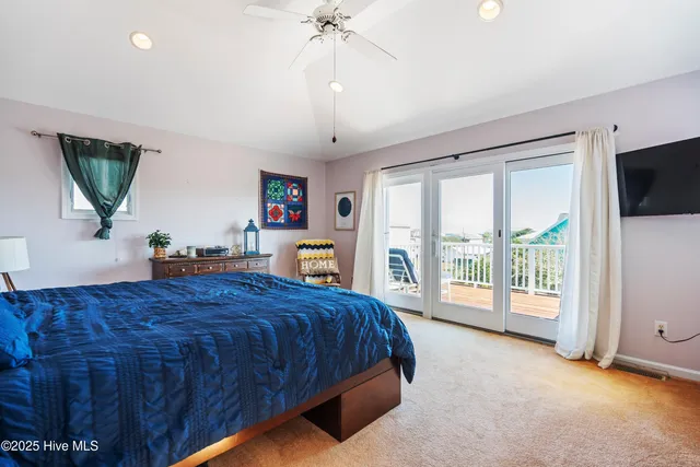 $979,000 | 642 South 4th Avenue, Kure Beach, NC 28449