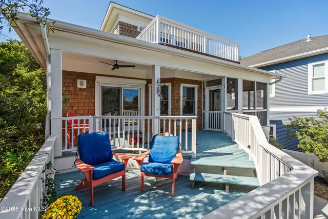 $979,000 | 642 South 4th Avenue, Kure Beach, NC 28449