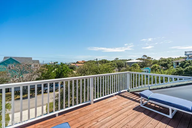 $979,000 | 642 South 4th Avenue, Kure Beach, NC 28449