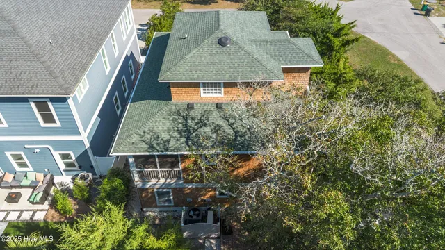 $979,000 | 642 South 4th Avenue, Kure Beach, NC 28449