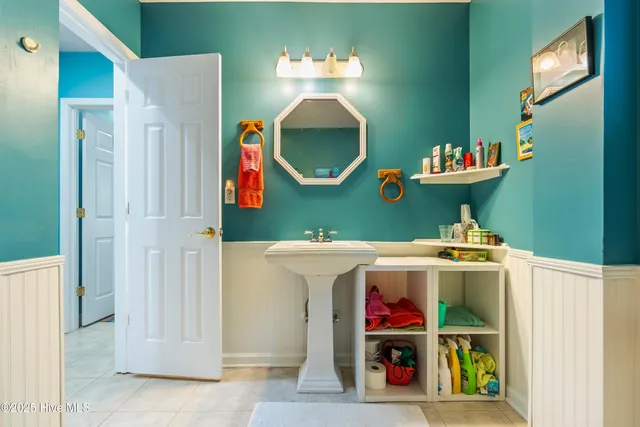 $979,000 | 642 South 4th Avenue, Kure Beach, NC 28449