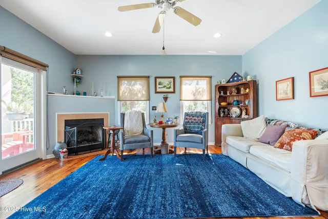 $979,000 | 642 South 4th Avenue, Kure Beach, NC 28449