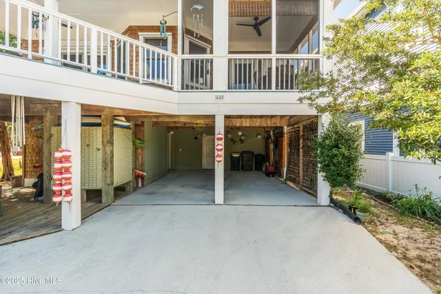 $979,000 | 642 South 4th Avenue, Kure Beach, NC 28449