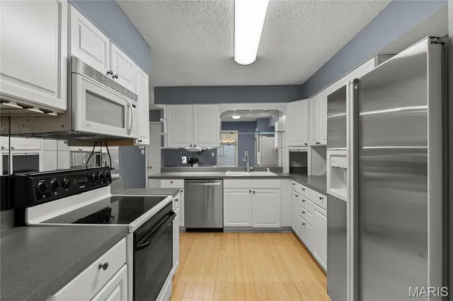 $239,900 | 11620 Heather Dale Drive, St. Louis, MO 63146