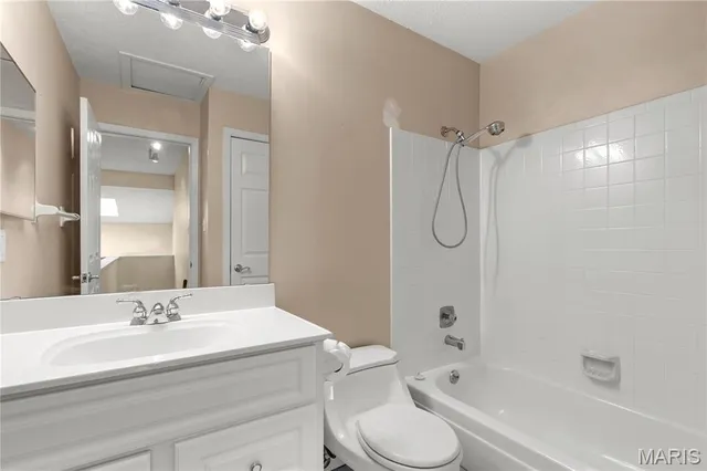 $239,900 | 11620 Heather Dale Drive, St. Louis, MO 63146