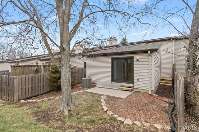 $239,900 | 11620 Heather Dale Drive, St. Louis, MO 63146