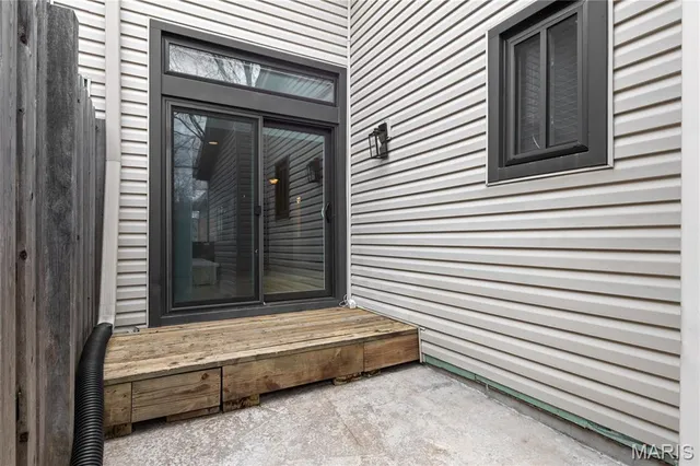 $239,900 | 11620 Heather Dale Drive, St. Louis, MO 63146