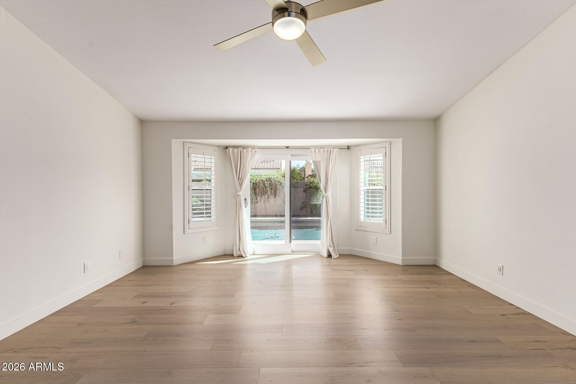 757 East Courtney Lane Tempe, AZ 85284 - Photo 18 of 36 21-Courtney