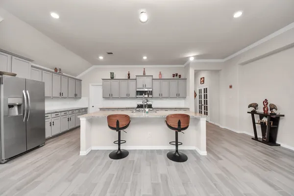 $3,300 | 28634 Monarch Cliffs Drive, Fulshear, TX 77441