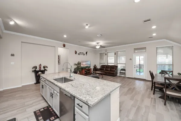 $3,300 | 28634 Monarch Cliffs Drive, Fulshear, TX 77441