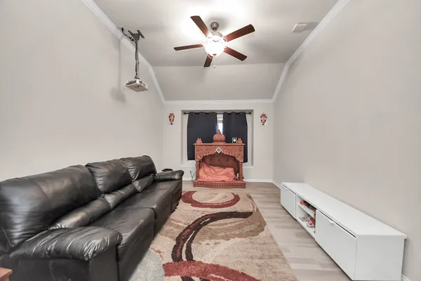 $3,300 | 28634 Monarch Cliffs Drive, Fulshear, TX 77441