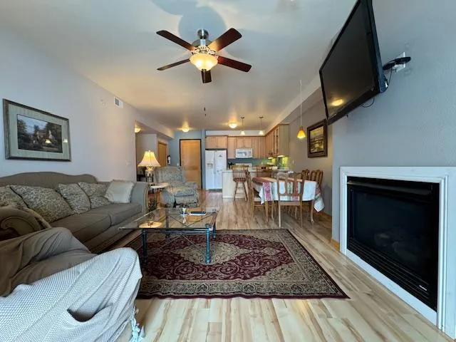 $295,000 | 1401 North Lakeshore Drive, Unit 209, Lake City, MN 55041