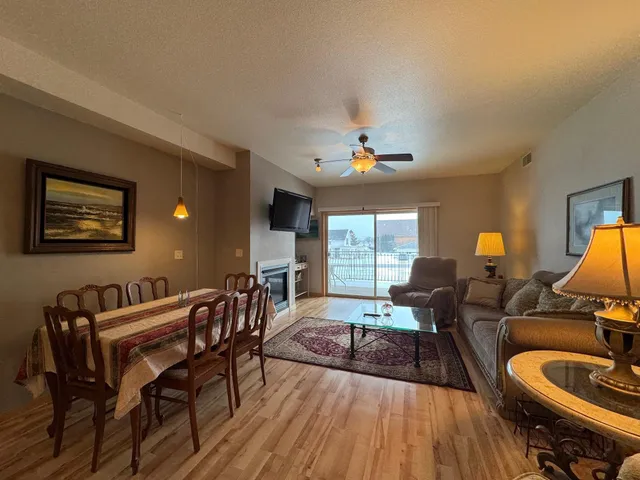 $295,000 | 1401 North Lakeshore Drive, Unit 209, Lake City, MN 55041