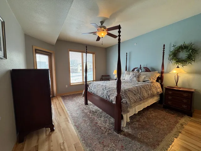 $295,000 | 1401 North Lakeshore Drive, Unit 209, Lake City, MN 55041
