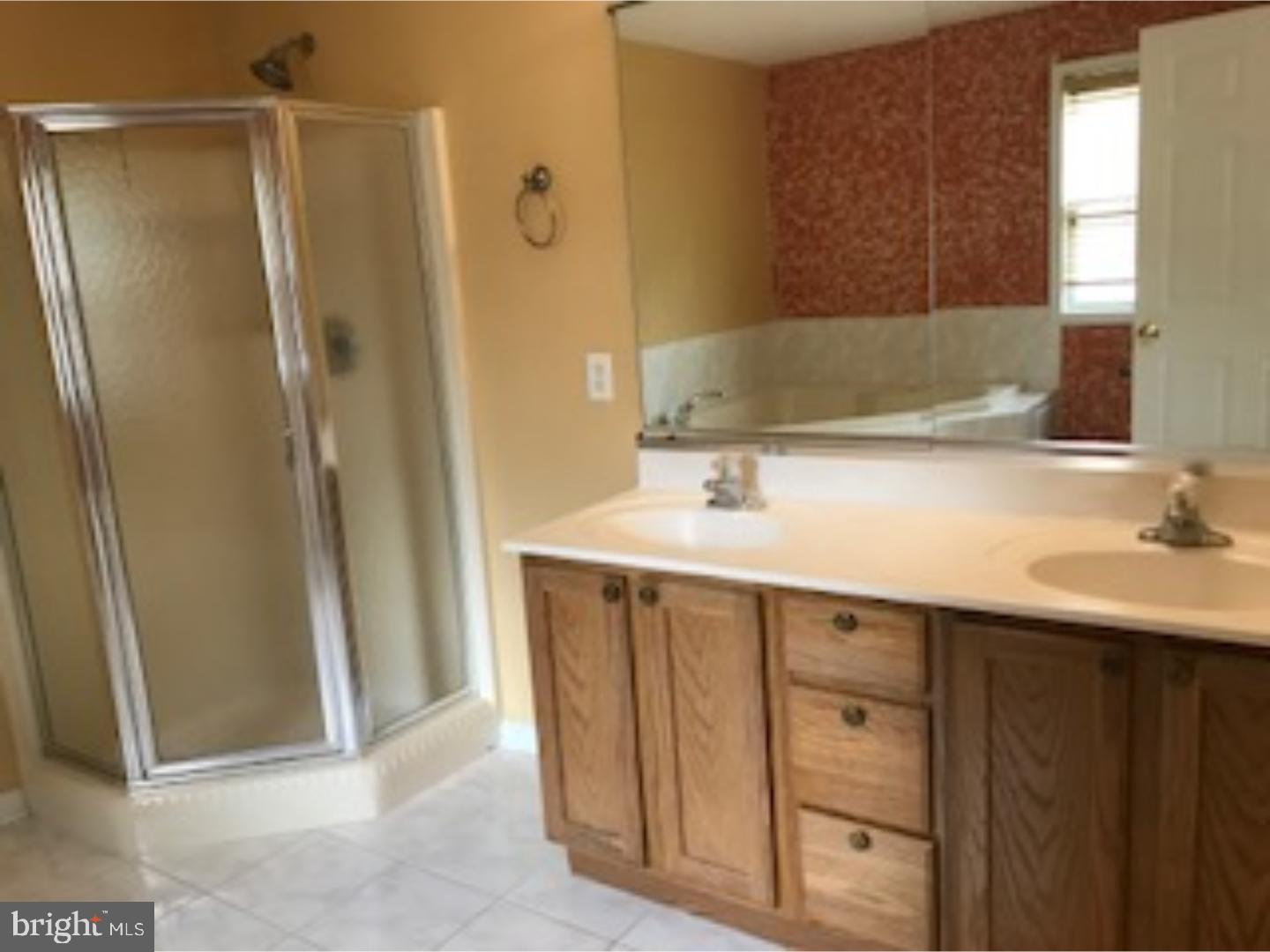 603 South Chester Avenue Riverside, NJ 08075 - Photo 11 of 24