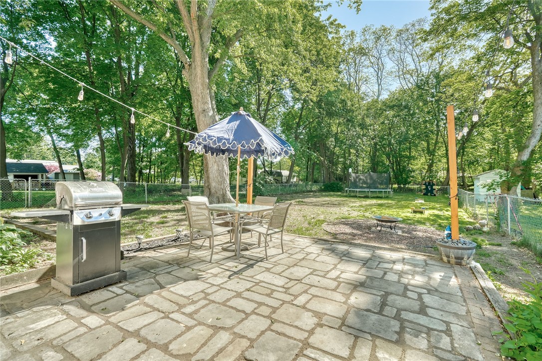 606 Bay Road Webster, NY 14580 - Photo 39 of 49 Stone patio outback