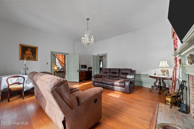 $527,000 | 110 West Park Avenue, Tarboro, NC 27886