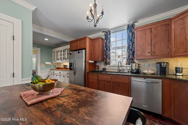 $527,000 | 110 West Park Avenue, Tarboro, NC 27886