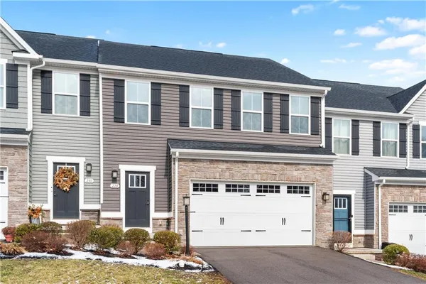 $389,900 | 228 Frances Lane, McDonald, PA 15057
