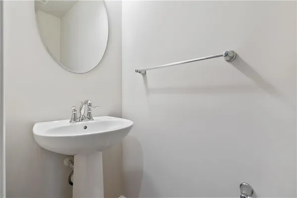 $389,900 | 228 Frances Lane, McDonald, PA 15057